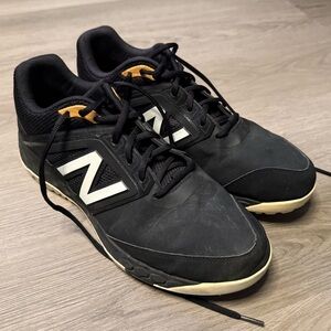 New Balance 3000 T3000SK4 Mens Black Leather Athletic Baseball Shoes